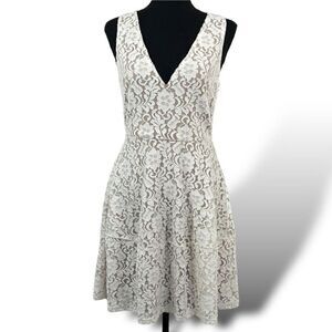 BCBGMaxAzria Ivory Lace V-Neck Fit-and-Flare Dress